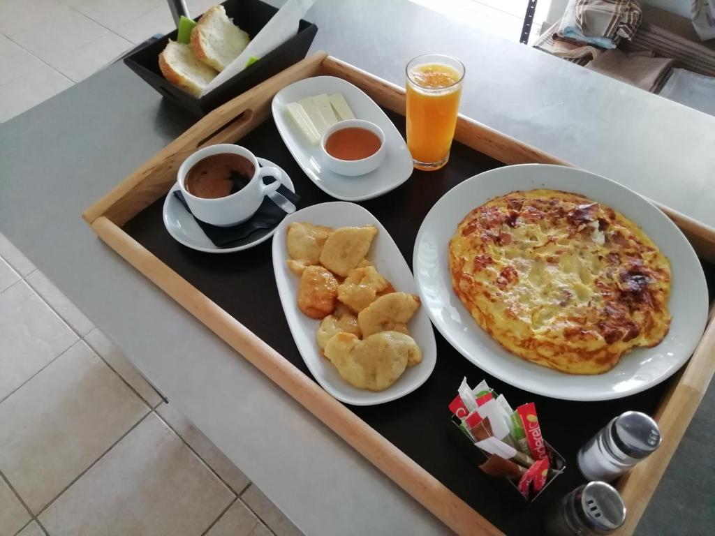 Jídlo v hotelu nebo okolí