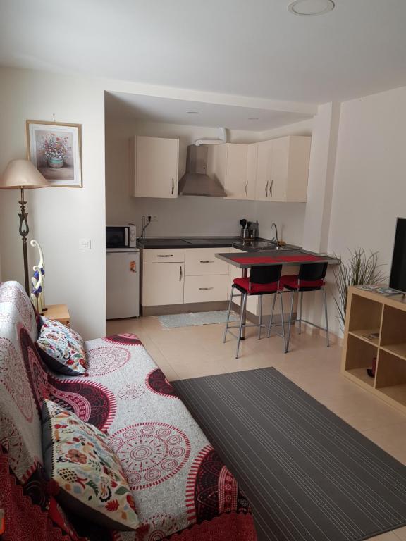 Kuchyň nebo kuchyňský kout v ubytování Apartment la Puntilla del Mar