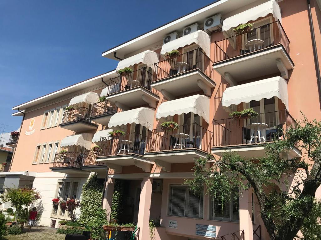 Balkón nebo terasa v ubytování Hotel Alsazia