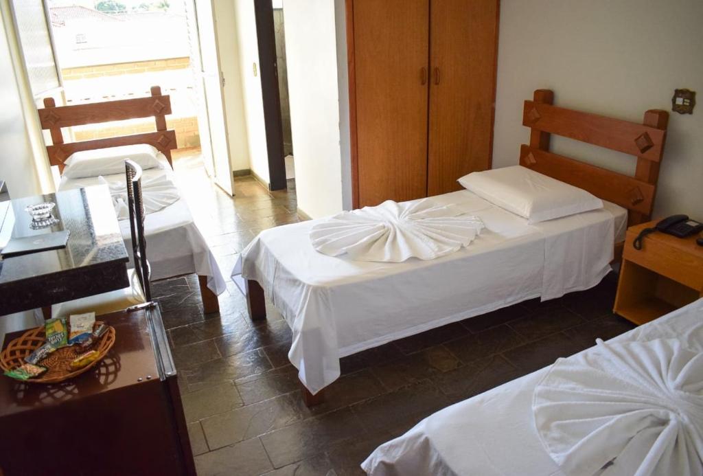  Diplomata Hotel