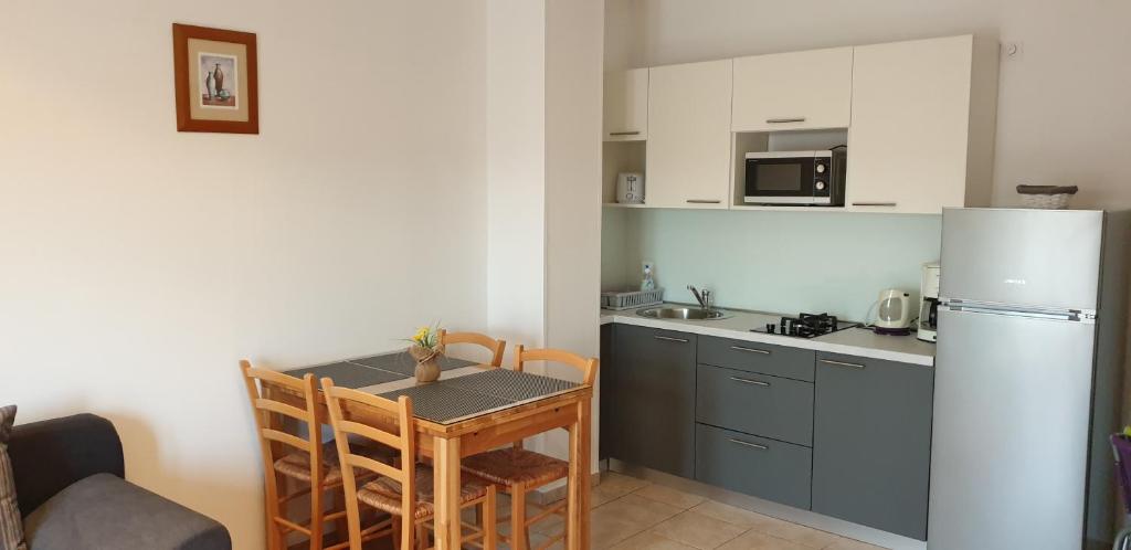 Milos Apartment - 15