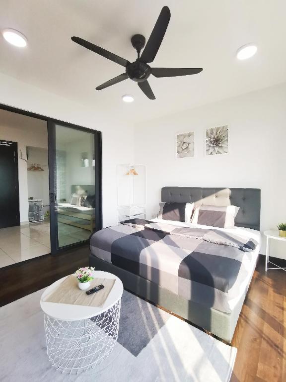 Almas Suites by JBcity Home - Apartment With Balcony