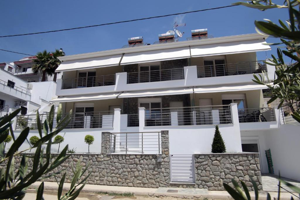 SunsetPeramos, Nea Peramos (updated prices 2024)