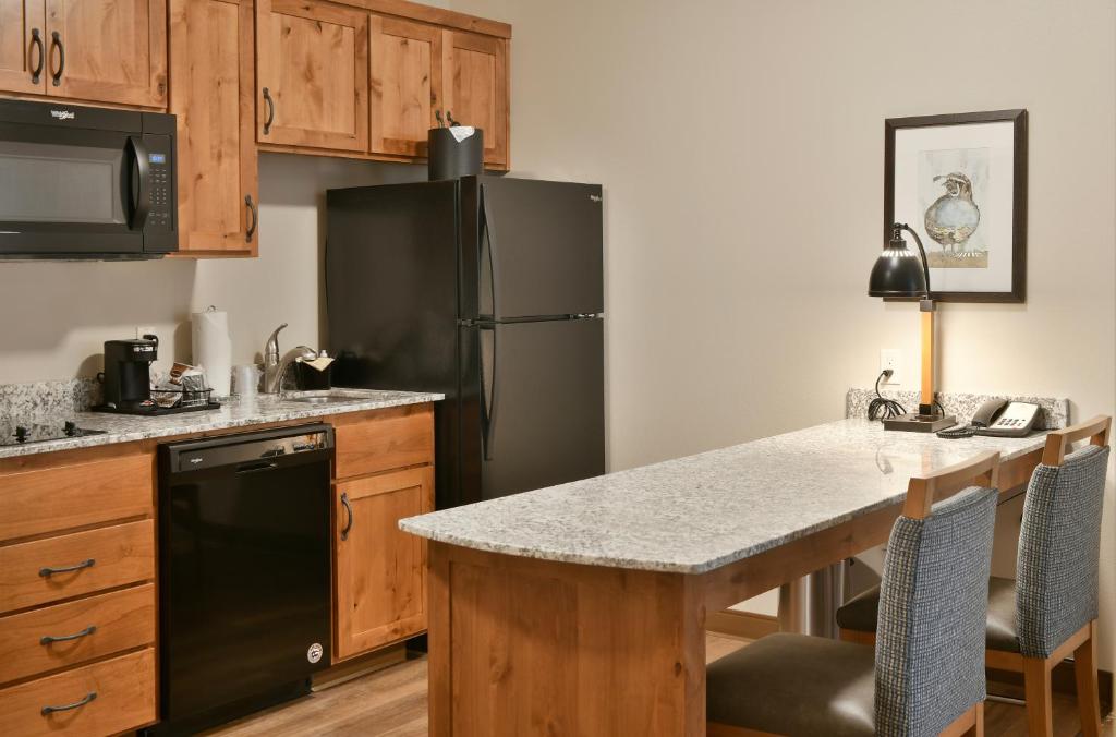 GrandStay Hotel & Suites - King Suite