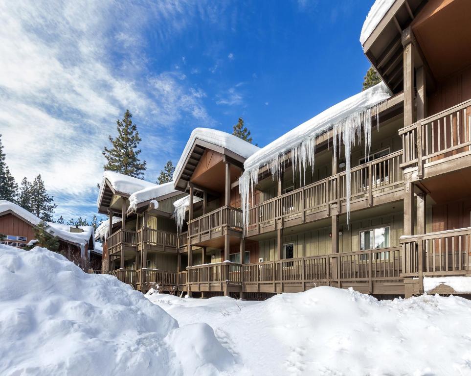 WorldMark South Shore v zimě