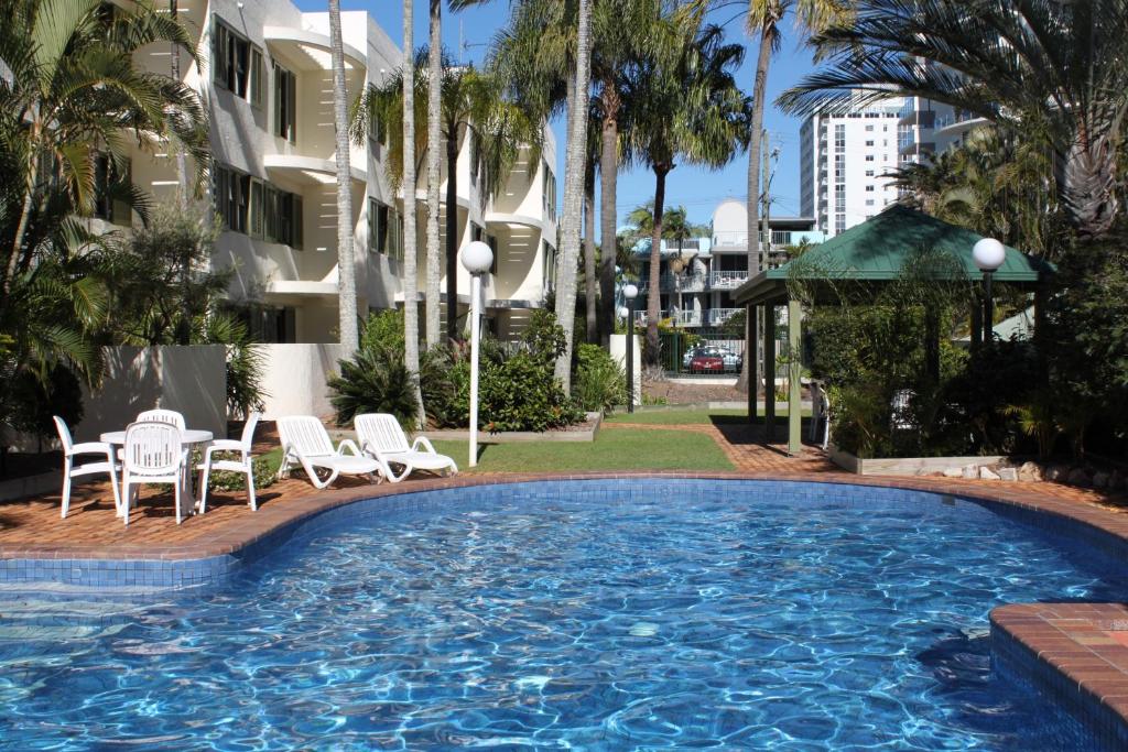 Bazén v ubytování Camargue Beachfront Apartments nebo v jeho okolí