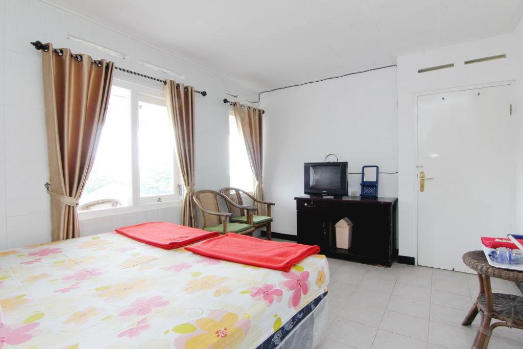 Hotel Wijaya 1 Kaliurang - Habitación Doble Estándar
