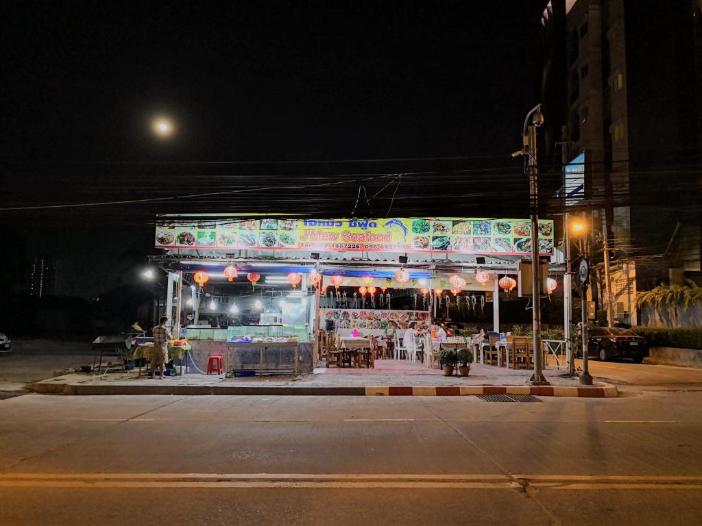 Fotografie z fotogalerie ubytování Asleep by Lantana v destinaci Pattaya North