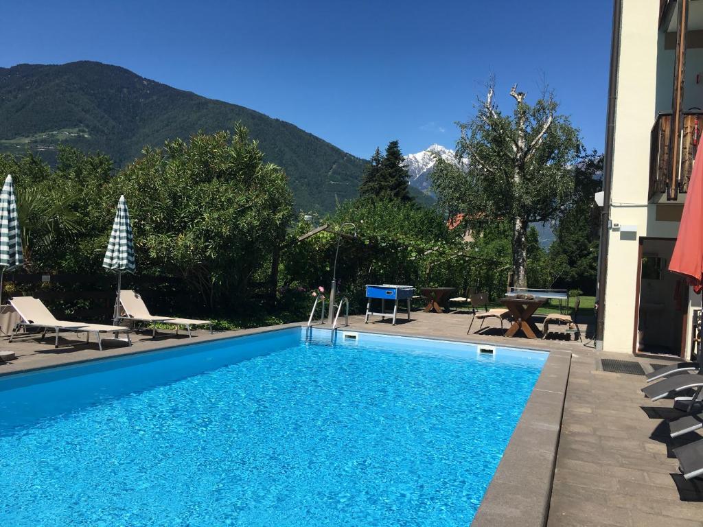 Widok na góry z tego aparthotelu