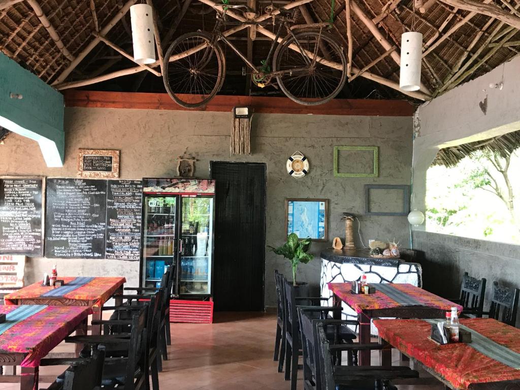 Restaurace v ubytování Mbuyuni Beach Village