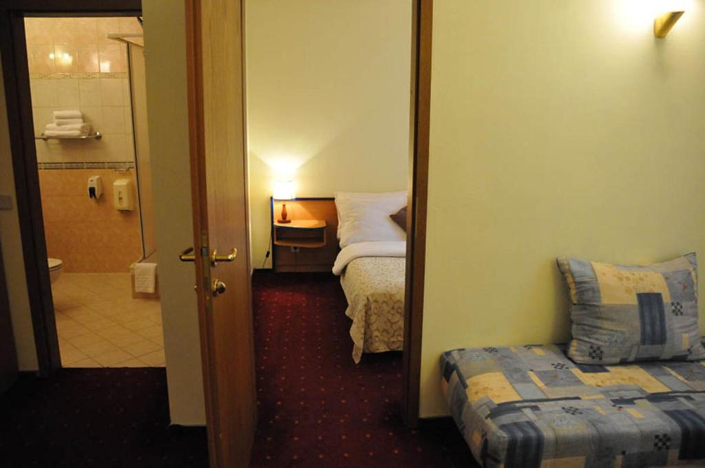 Hotel Galerija - Resim 14