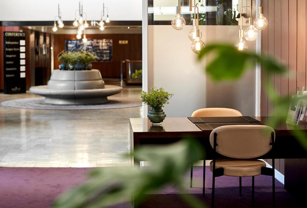 Imperial Hotel - Resim 13