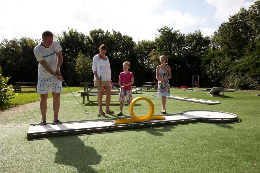 Vakantiepark Dennenoord, Den Burg – Updated 2023 Prices Vakantiepark Dennenoord, Den Burg – Updated 2023 Prices