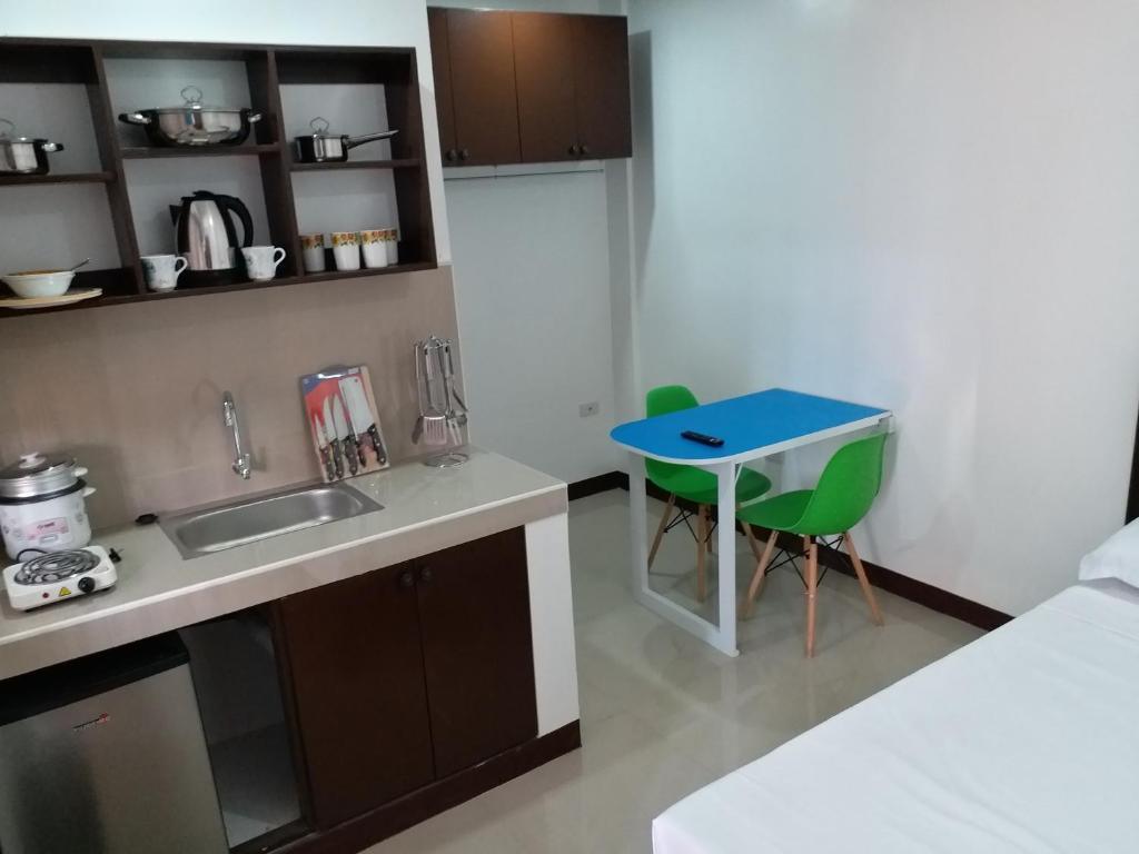 ClarkPad Inn, Angeles City, Angeles (updated prices 2024)