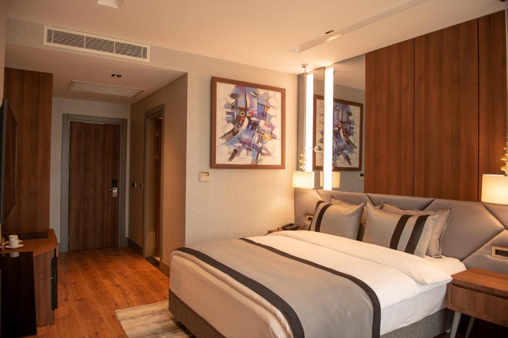B&C HOTEL - Chambre Double Standard