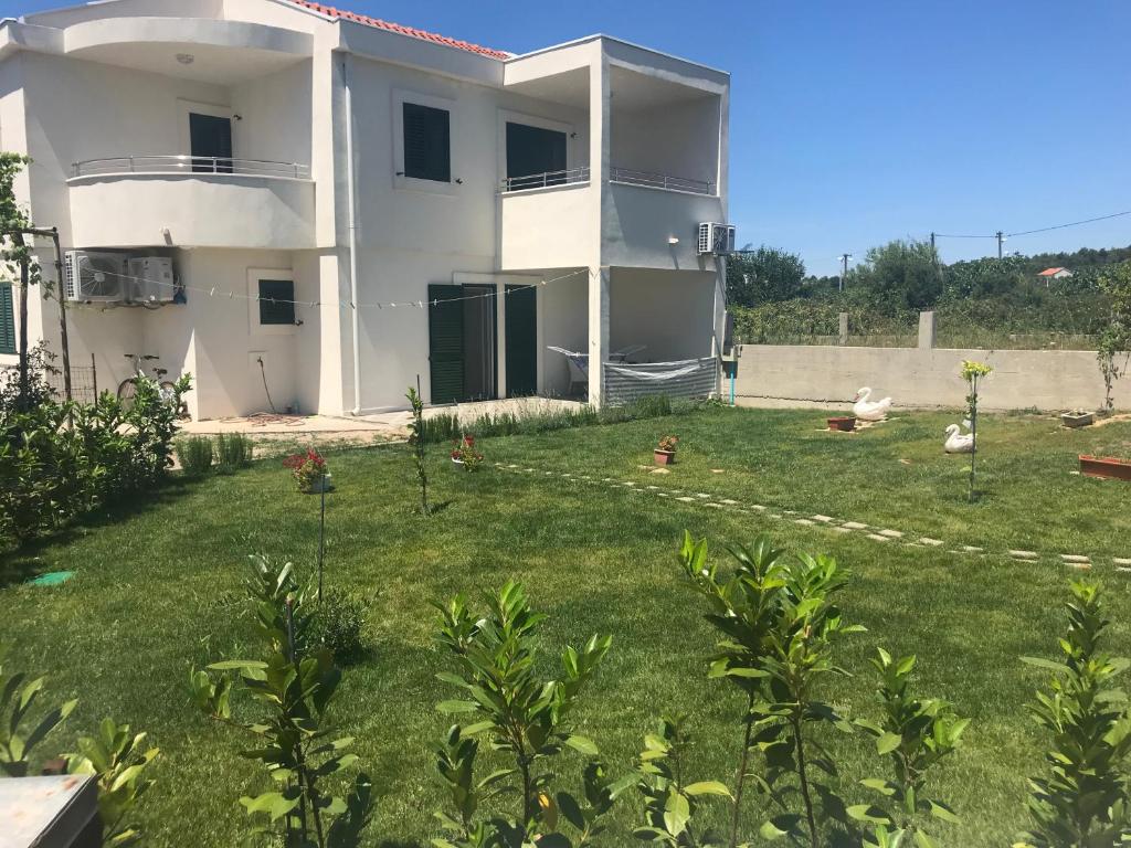 Zahrada ubytování Apartments Franičević