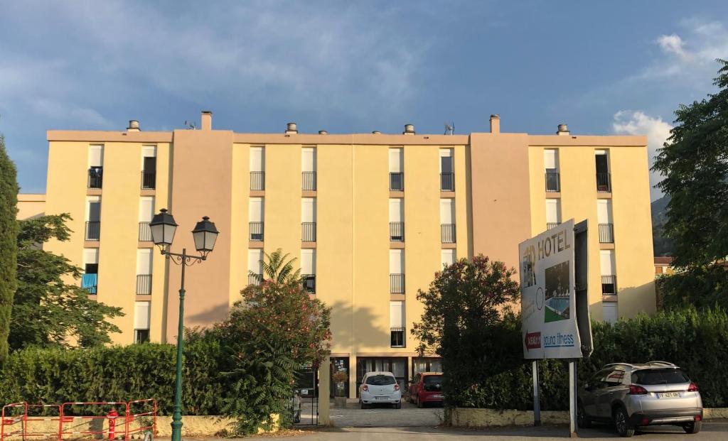 Budova, kde se aparthotel nachází