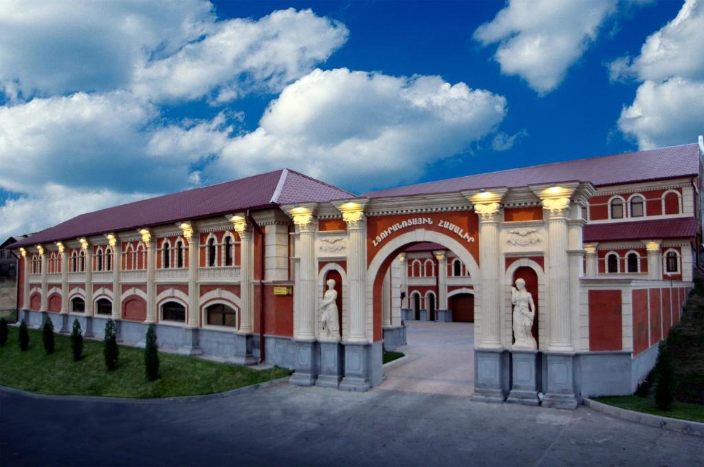 Budova, kde se hotel nachází
