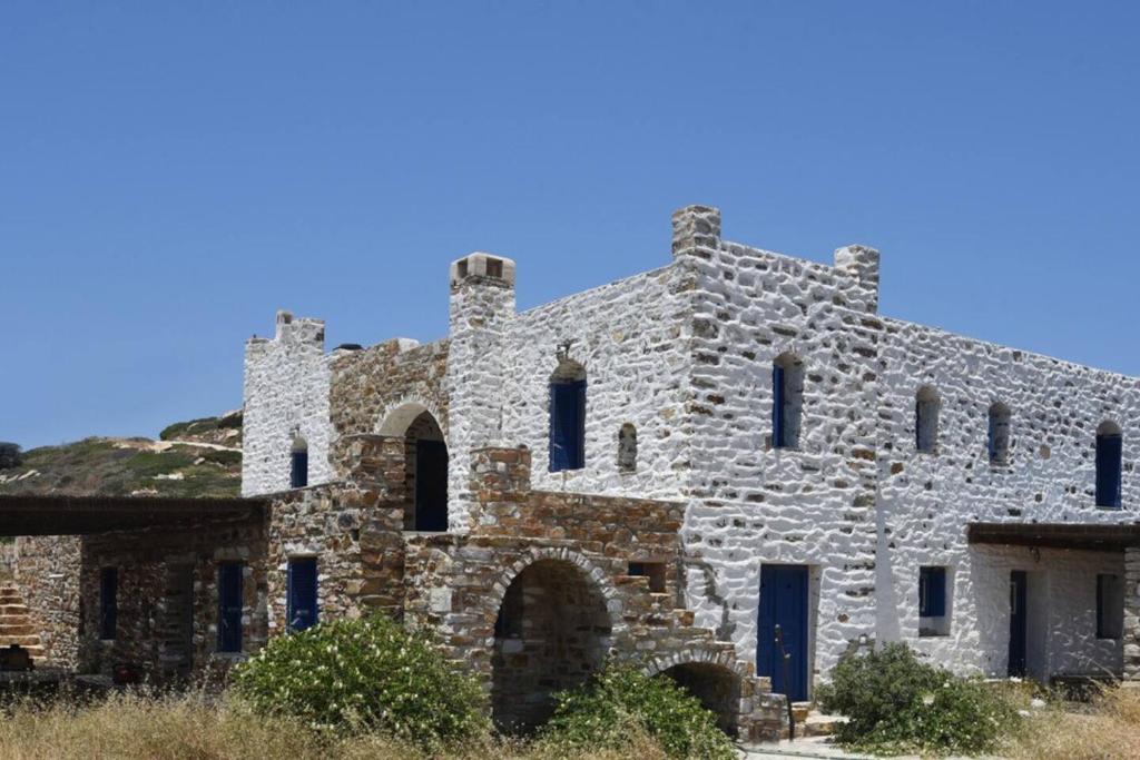 Antiparos Stone House with sea views