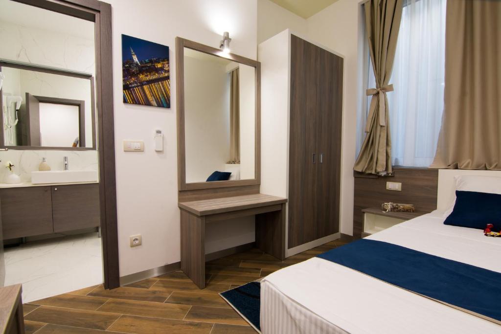 
Standard Single Room
