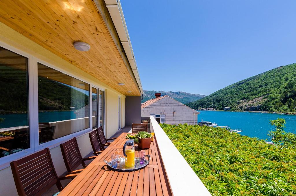 Příroda nedaleko apartmánu