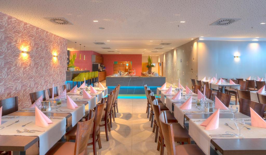 Restaurace v ubytování ACHAT Hotel Frankfurt Maintal
