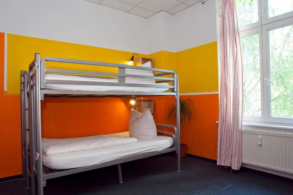 St Christopher's Inn Berlin - Alexanderplatz - Bed In 4-Bed Mixed Dormitory Room