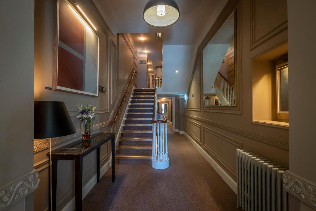 Hotel 7, Dublin City Centre - Resim 12