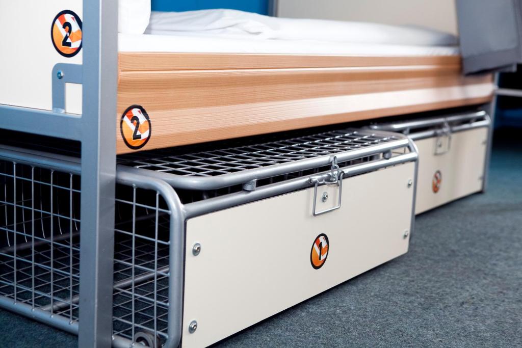St Christopher's Inn Berlin - Alexanderplatz - Bed In 16-Bed Mixed Dormitory Room