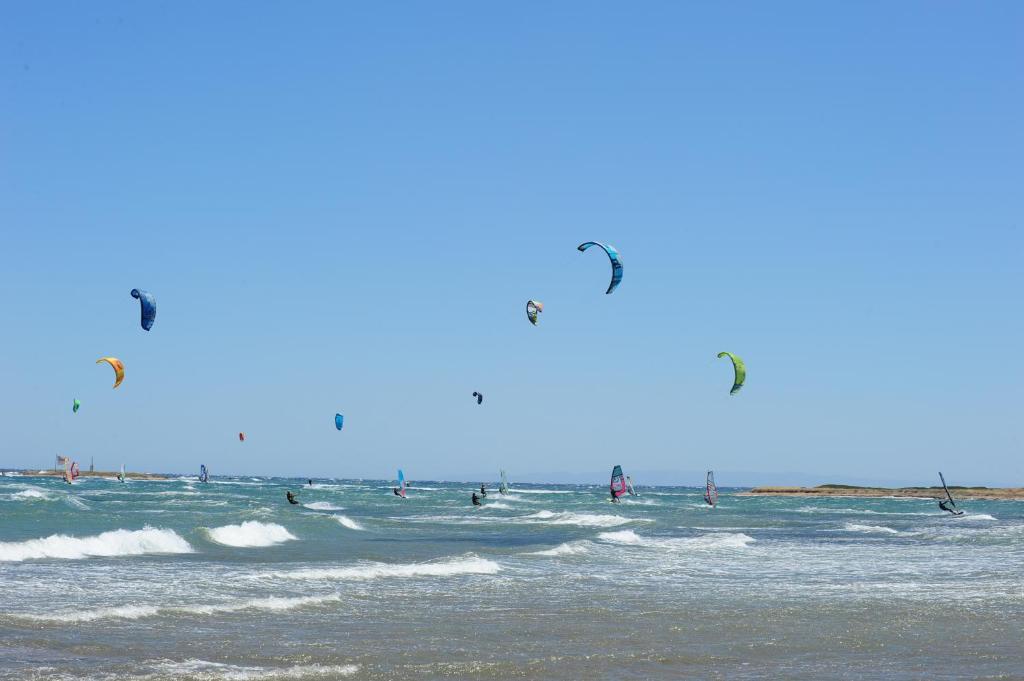 Fotografia z galérie ubytovania Windsurfing seaside apartment Artemida v destinácii Artemida