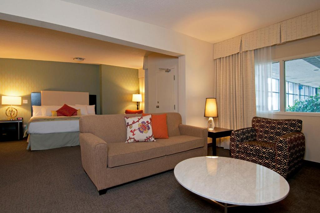 Coast Kamloops Hotel & Conference Centre - Resim 40