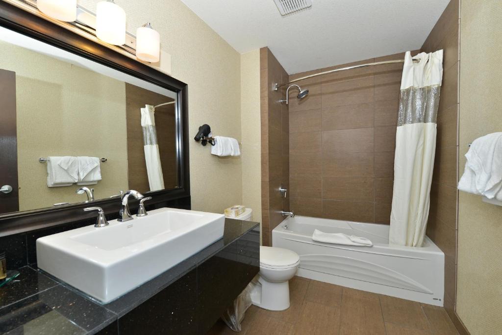 Koupelna v ubytování Prestige Vernon Hotel