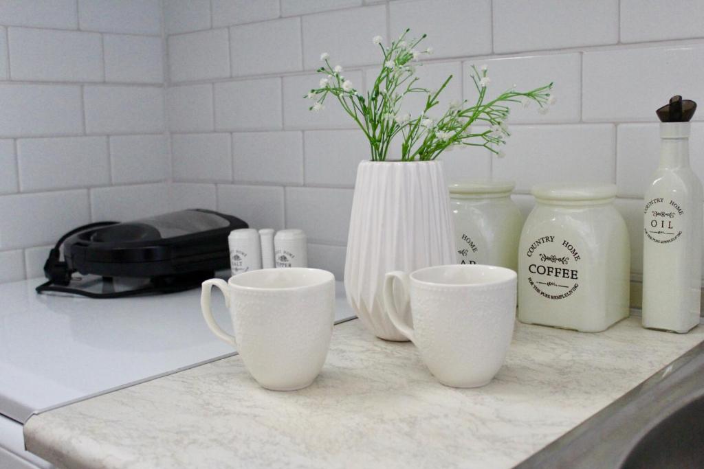 Coffee and tea making facilities at Anemos Apartment Palio