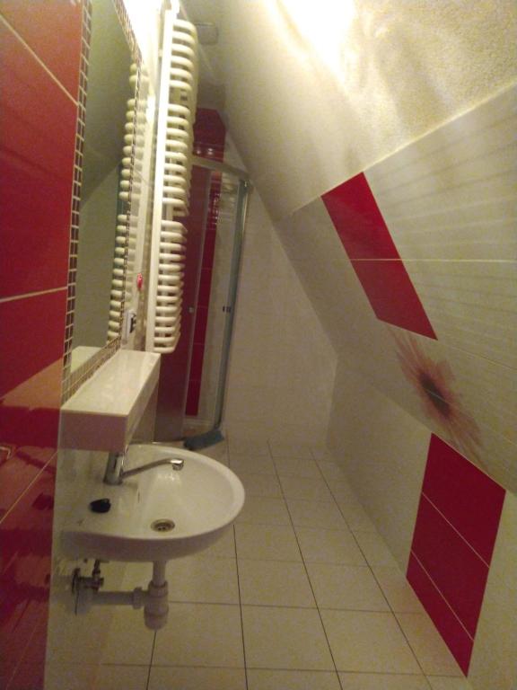Kúpeľňa v ubytovaní Pokoje Gościnne U Moniki i Daniela