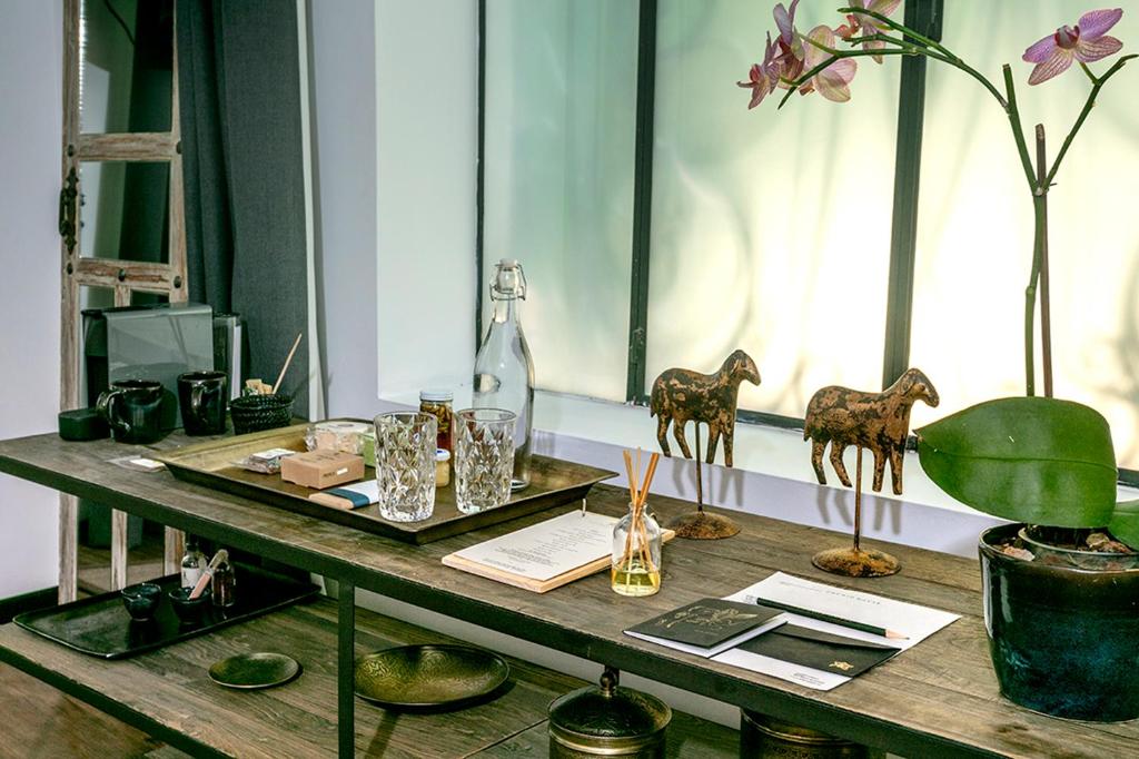 Orchid House Polanco - Deluxe Suite