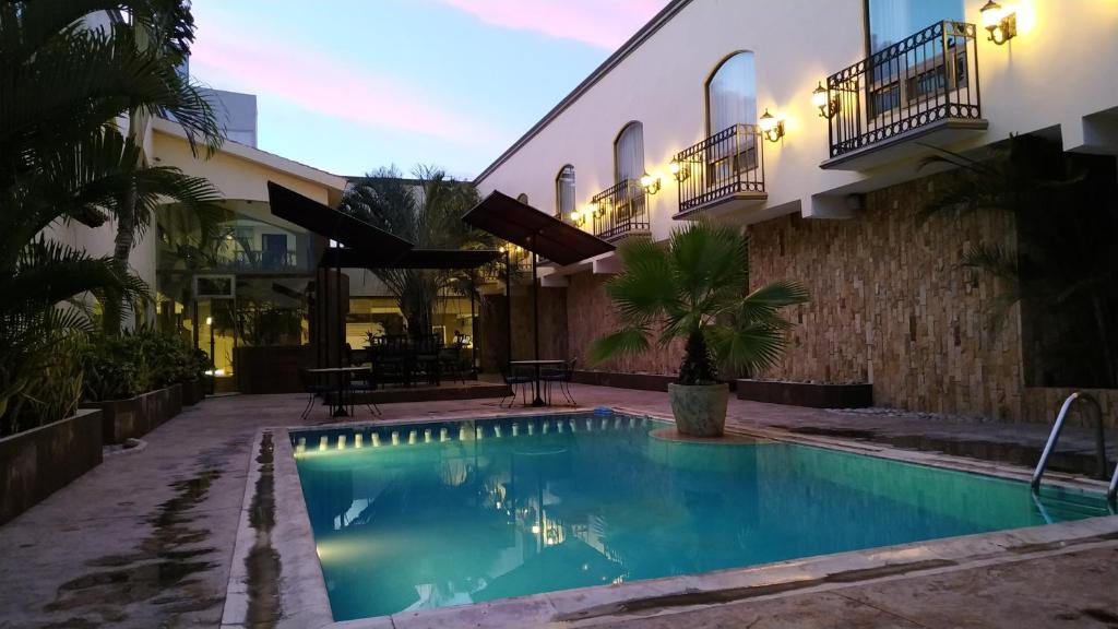 Bazén v ubytování Hotel Dubrovnik nebo v jeho okolí