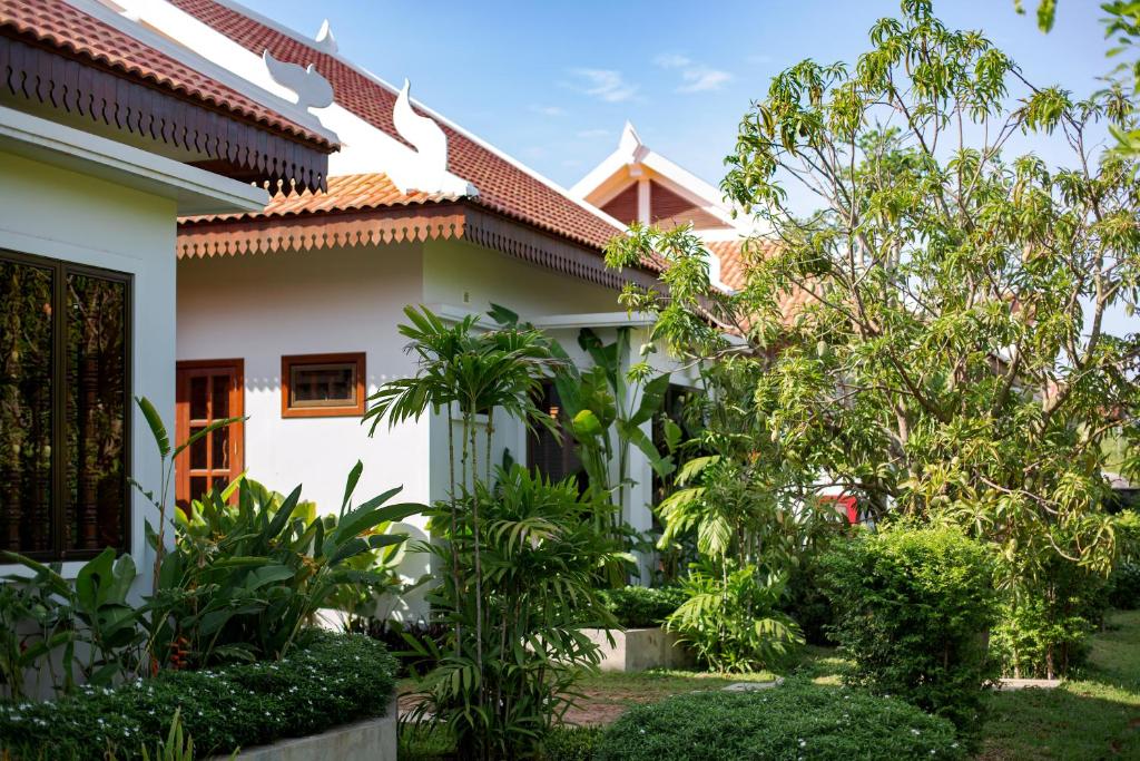 Zahrada ubytování Angkor Privilege Resort & Spa