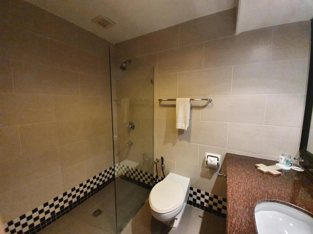 Ванная комната в Parkview Hotel