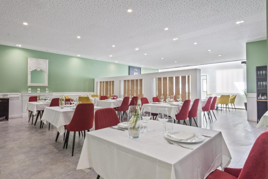 Posezení v ubytování Sercotel Los Llanos