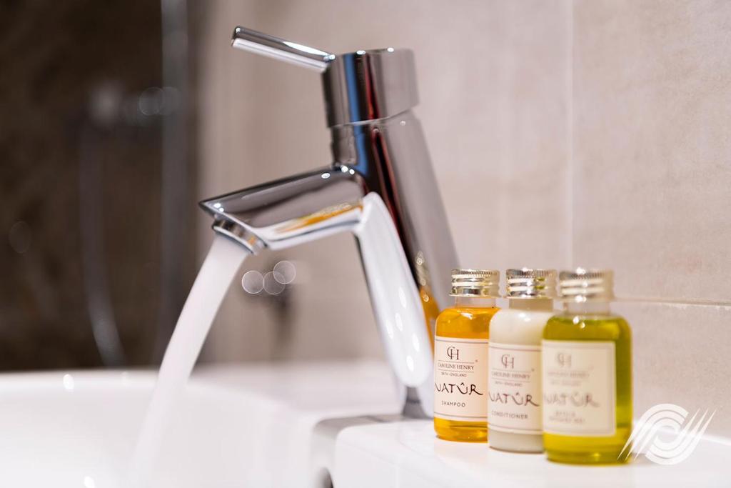 Bentley Holiday Apartments - West One - Studio Apartment