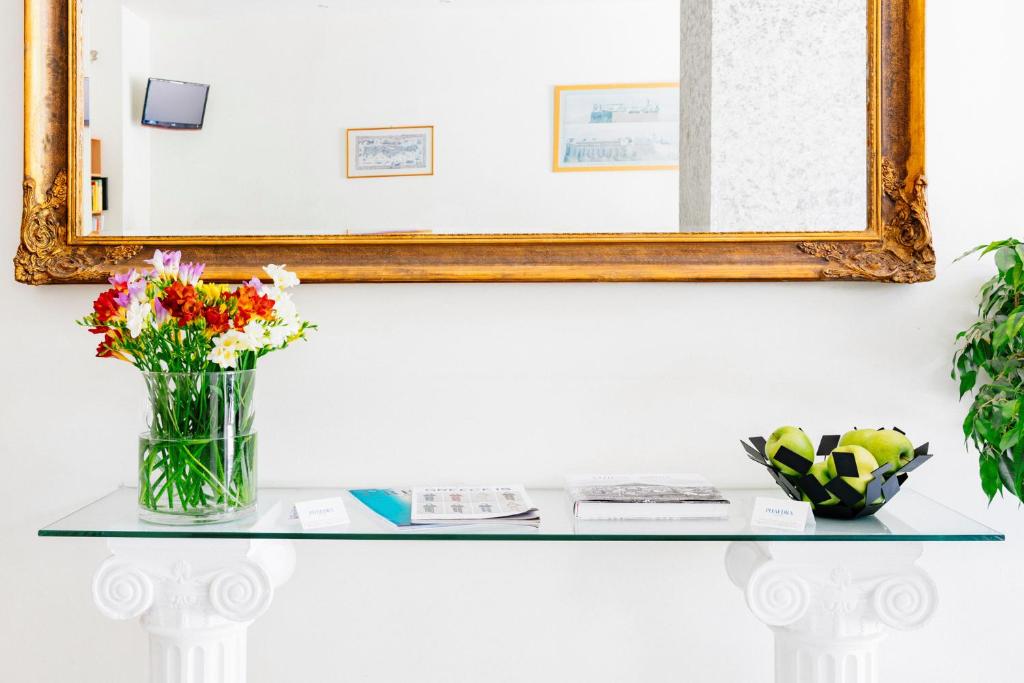 Phaedra Hotel - Resim 15