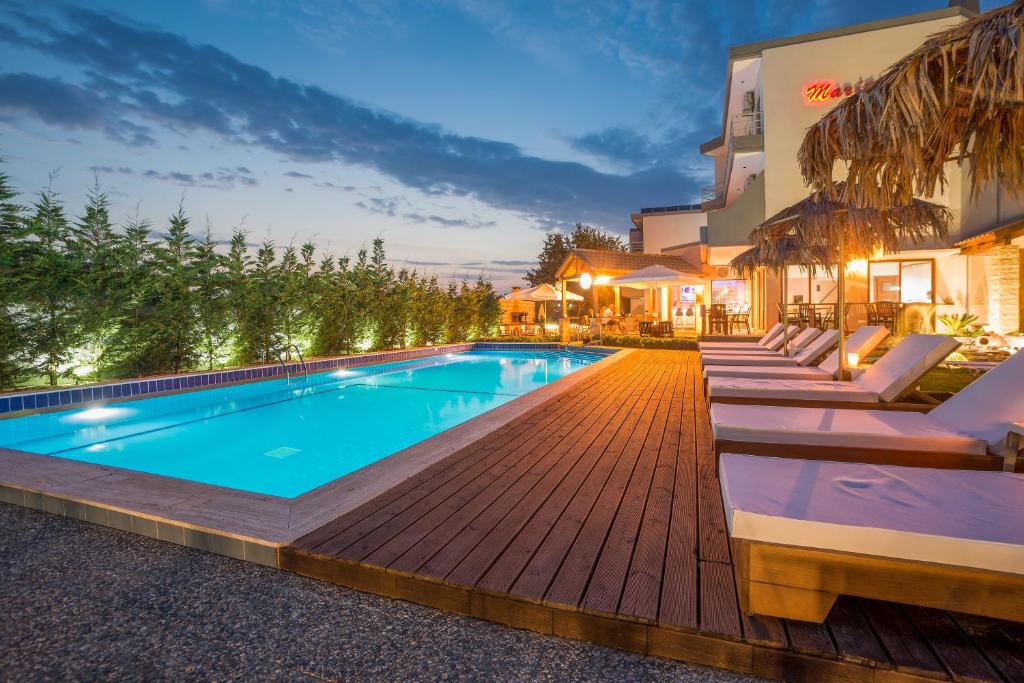 Maritina Apartments
