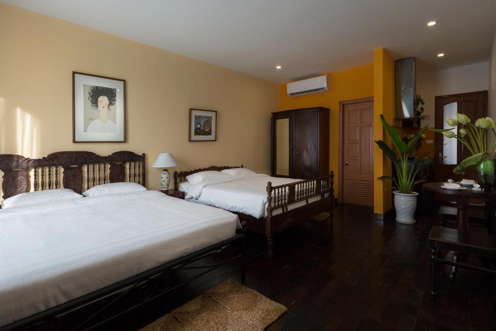 Centraltique Downtown - Bespoke Colonial House Near Hoan Kiem Lake - Quarto Familiar Deluxe
