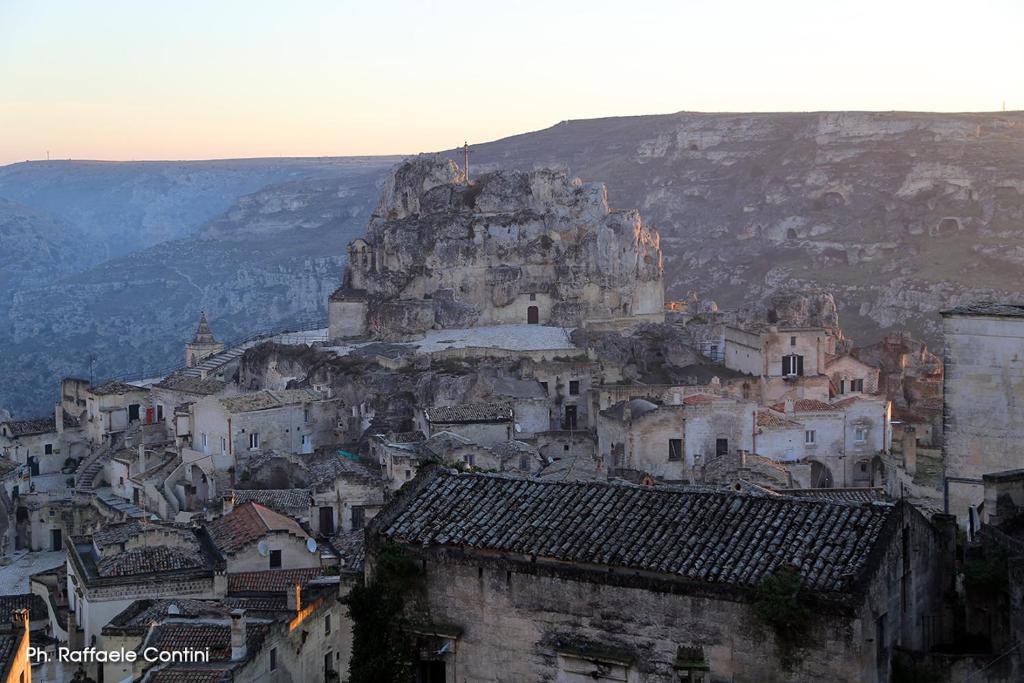 Umbra Idris Holiday Home - 14