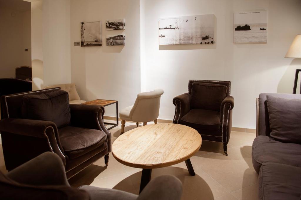 Posezení v ubytování Hotel Rosa Nàutica