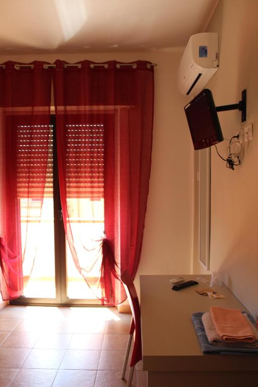 TV a/nebo společenská místnost v ubytování B&b Paolo e Daniela