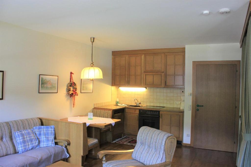 Posedenie v ubytovaní Appartements Pulverer