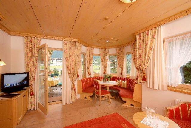 Hotel Garni Glockenstuhl - 7