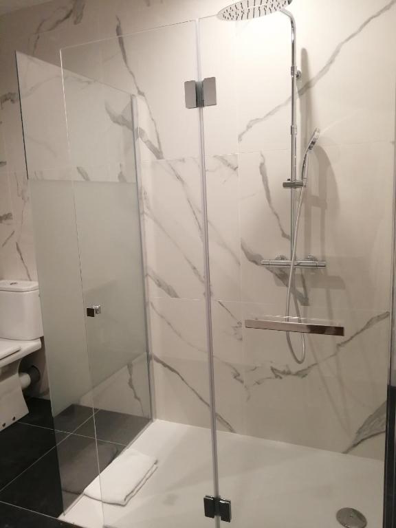 Hotel Du Cygne Tours - Double Or Twin Room - Disability Access