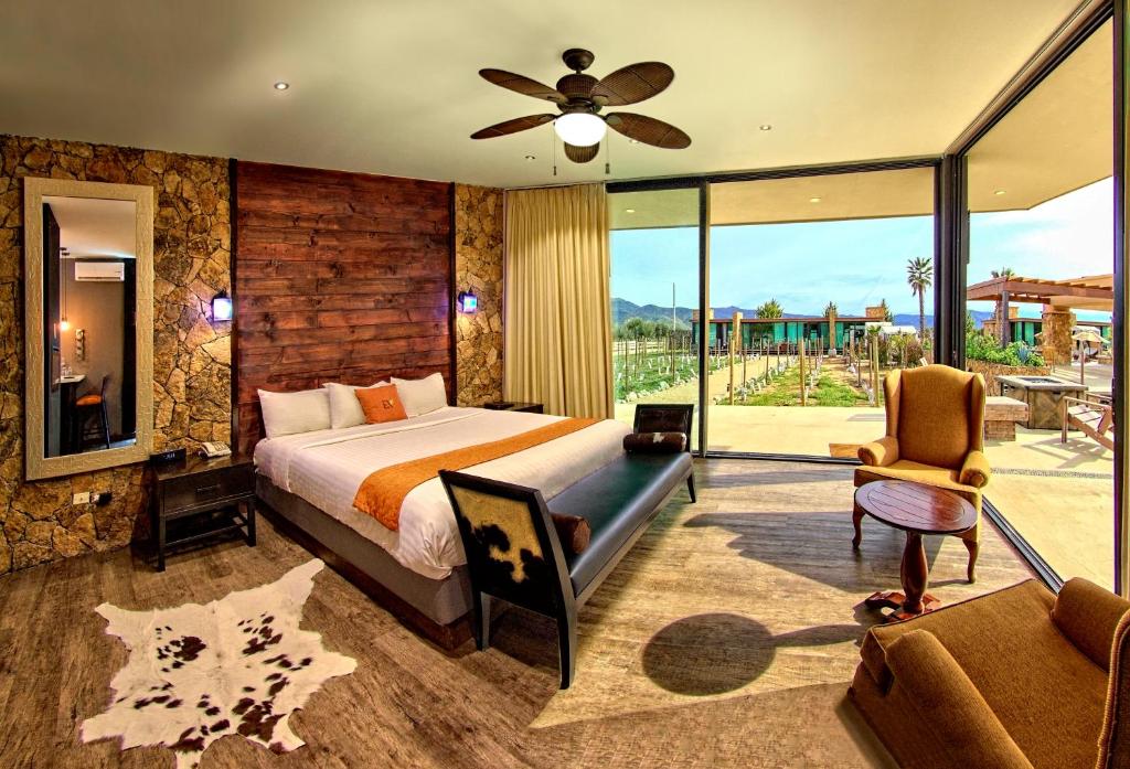 Entre Viñedos by Hotel Boutique Valle de Guadalupe - Grand Deluxe Villa